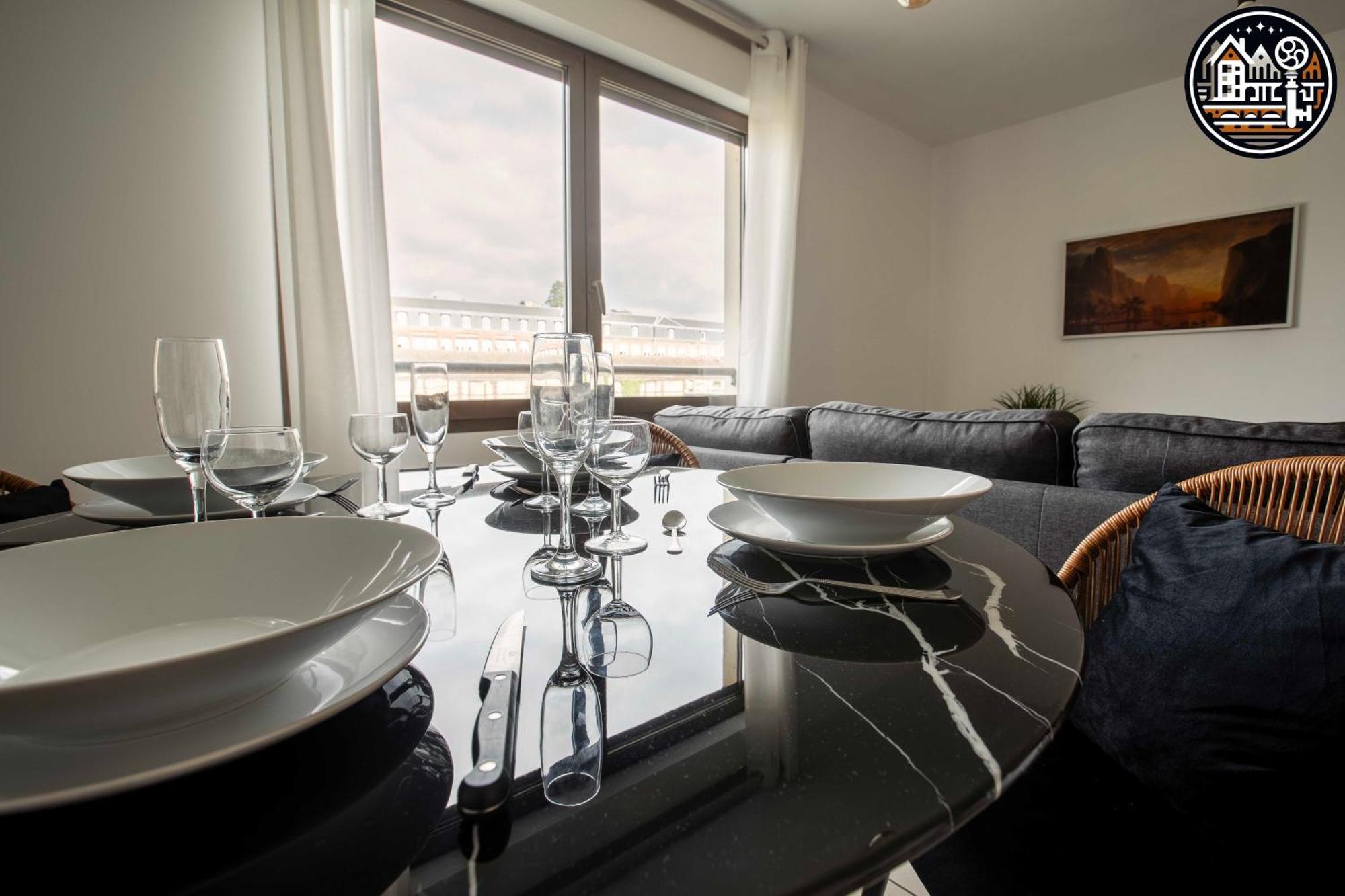 Appartement Gare Avec Parking *